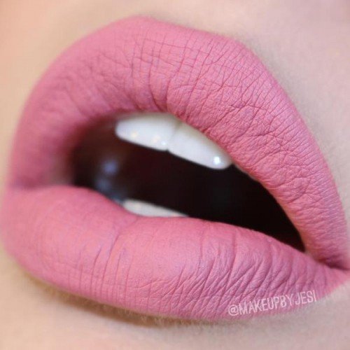 احمر شفاه سائل مطفي من جيرلاكتك - ستارليت