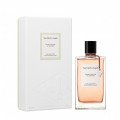عطر فان كليف Rose Rouge او دو بارفيوم - 75مل عطر فان كليف Rose Rouge او دو بارفيوم - 75مل