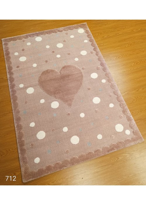 سجاد اطفال قلوب وردي فاتح سجاد اطفال قلوب وردي فاتح