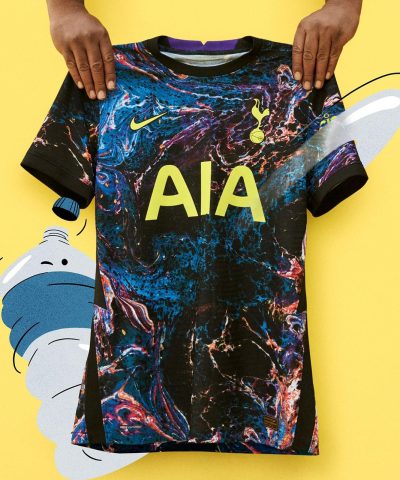 Tottenham t-shirt