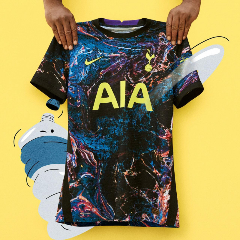 تيشيرت توتنهام