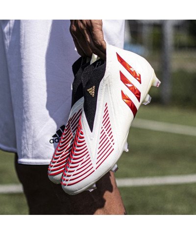 اديداس بريداتور