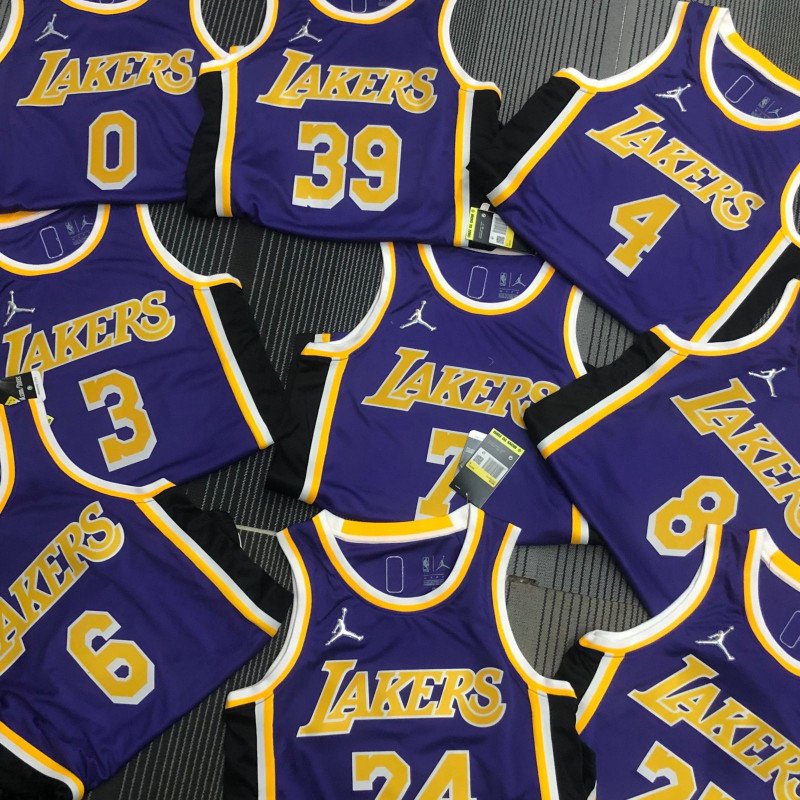 تيشيرت ليكرز