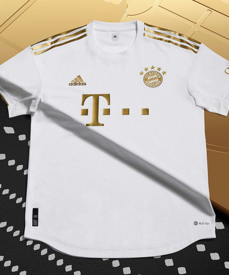 تيشيرت بايرن ميونخ 22/23