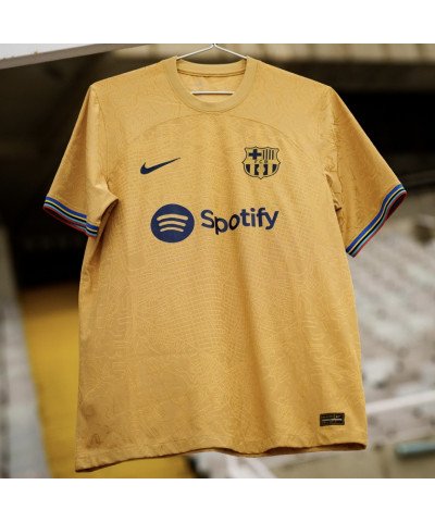 تيشيرت برشلونه 22/23 تيشيرت برشلونه 22/23