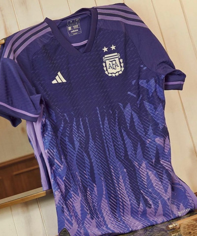 تيشيرت الارجنتين 22/23