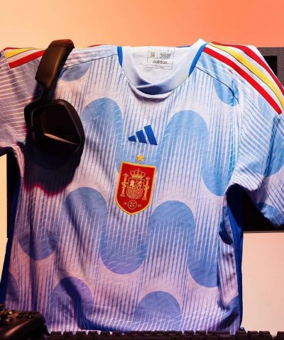 spain shirt 22/23