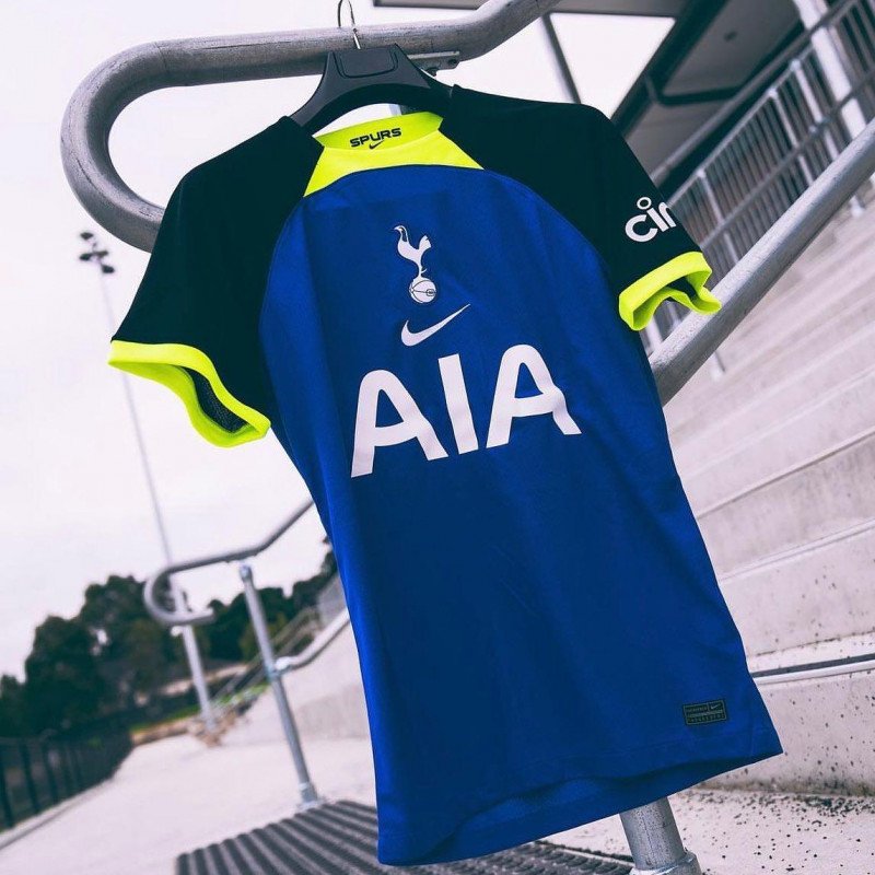 تيشيرت توتنهام 22/23