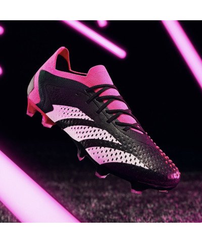 بوت اديداس بريداتور بوت اديداس بريداتور