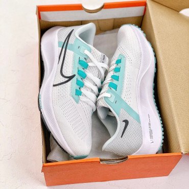 بوت نايك اير زوم