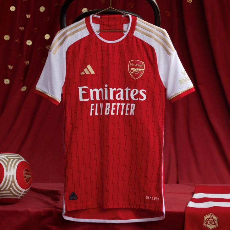 طقم ارسنال الاساسي 23/24 