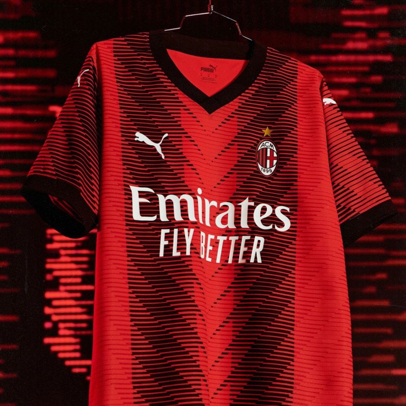 طقم اسي ميلان الاساسي 23/24 