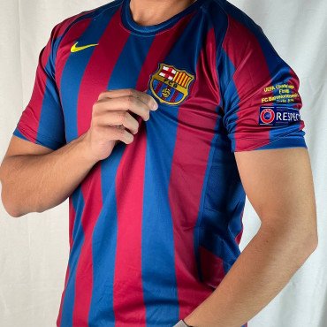 تيشيرت برشلونة كلاسيك 2005/2005