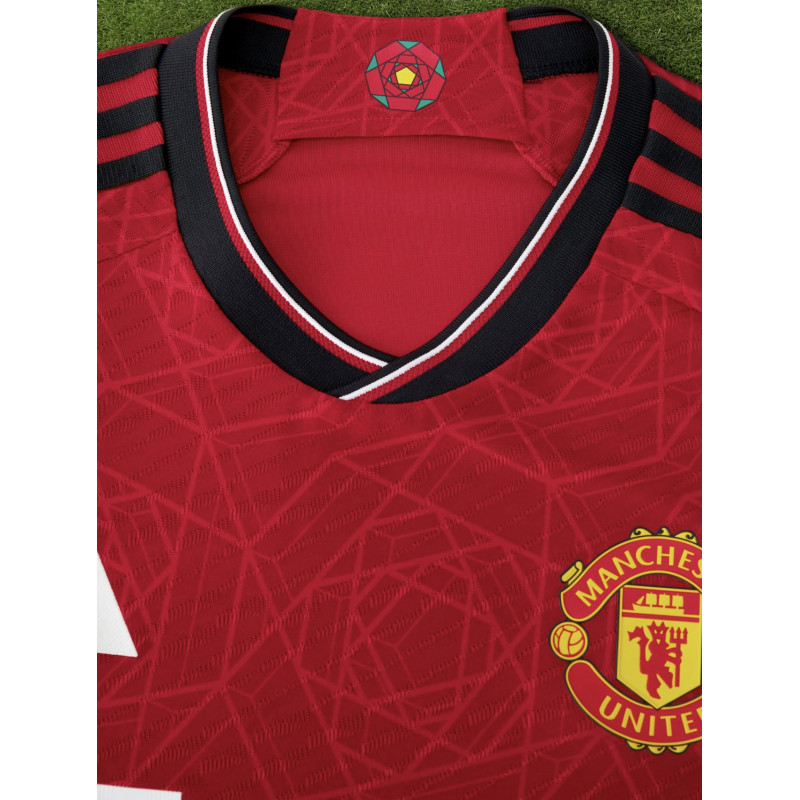 طقم مانشستر يونايتد 23/24 