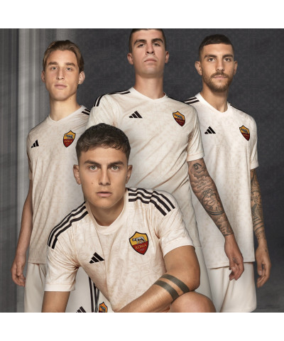 طقم روما الثاني 23/24