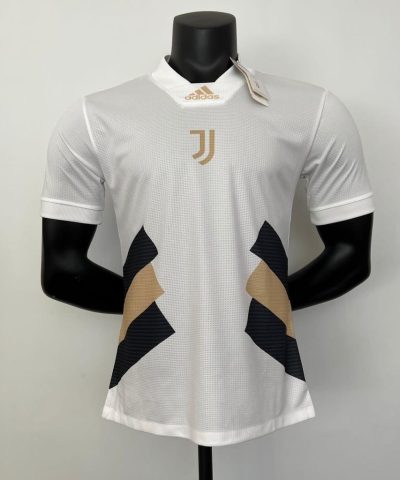 JUVENTUS CLASSIC JERSEY 23/24