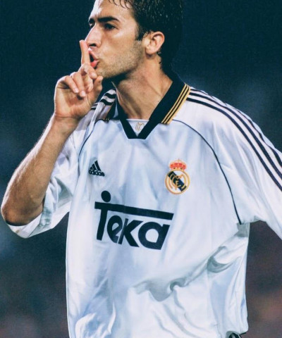 تيشيرت ريال مدريد كلاسيك