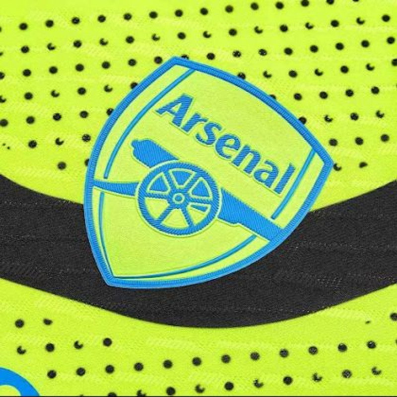 طقم ارسنال الثاني 23/24