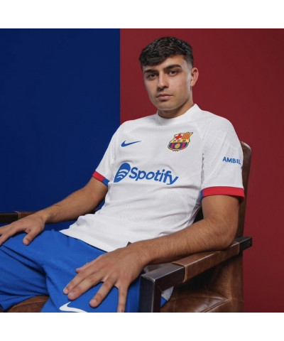 طقم برشلونة الثاني 23/24 طقم برشلونة الثاني 23/24