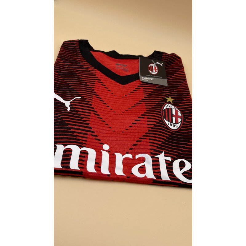 طقم اسي ميلان الاساسي 23/24 