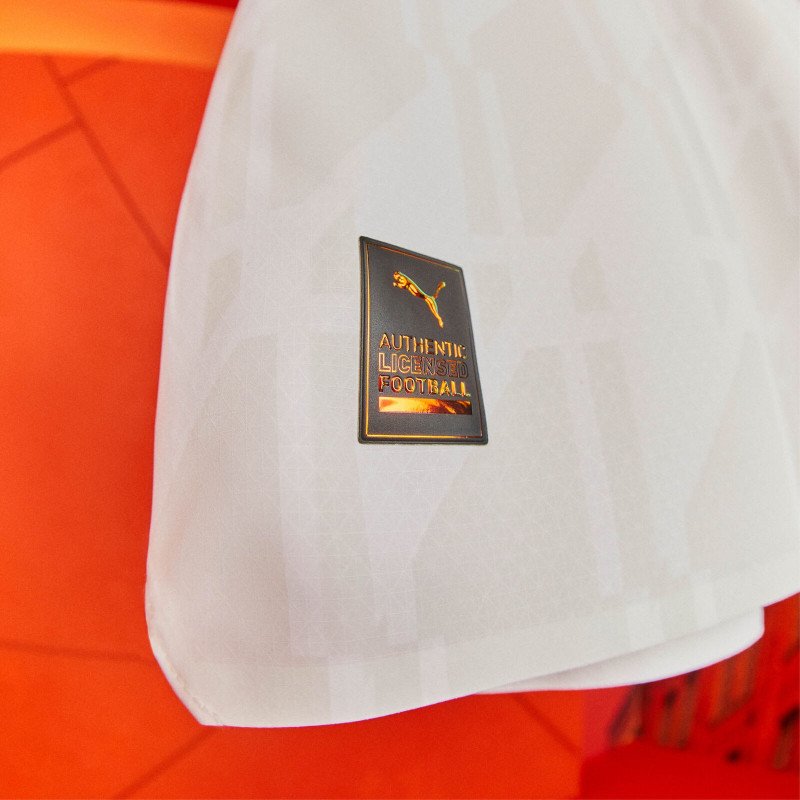 طقم مانشستر سيتي الثاني 23/24