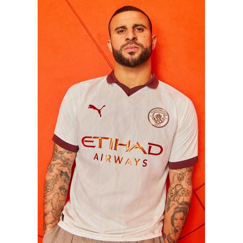 طقم مانشستر سيتي الثاني 23/24