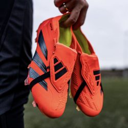 adiads predator fg boot