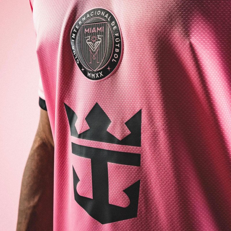 تيشيرت انتر ميامي الاساسي 23/24 