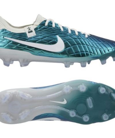 The nike tiempo legend Emerald