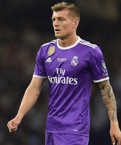 تيشيرت ريال مدريد كلاسيك 2017 | Real madrid kit تيشيرت ريال مدريد كلاسيك 2017 | Real madrid kit