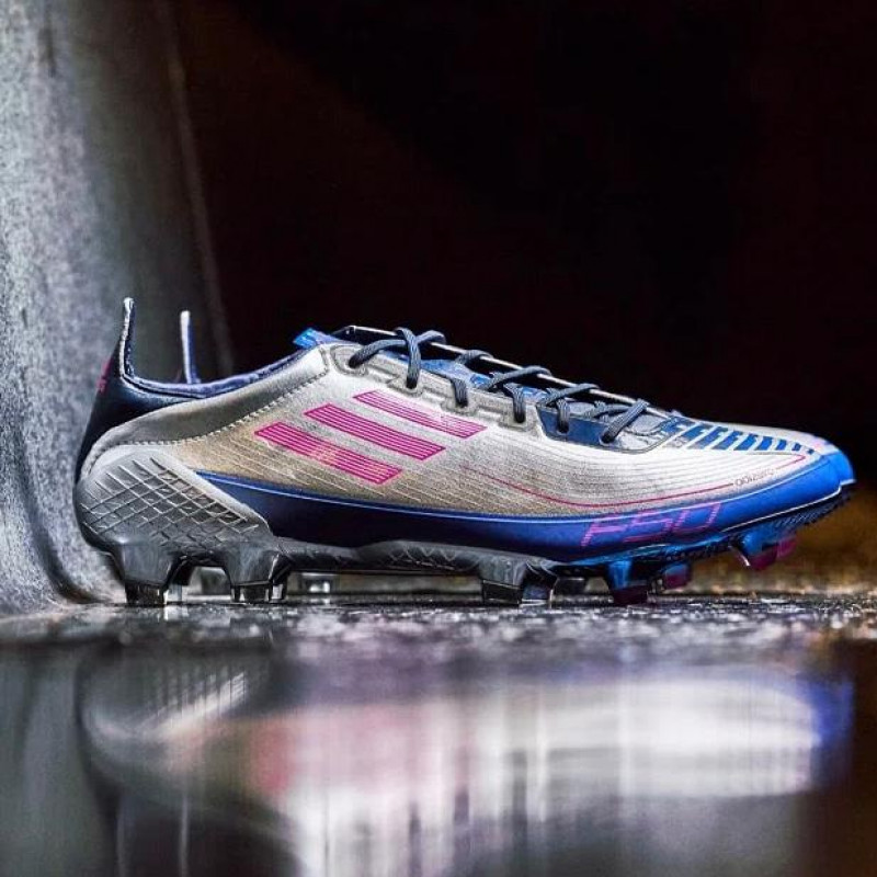 بوت اديداس F50