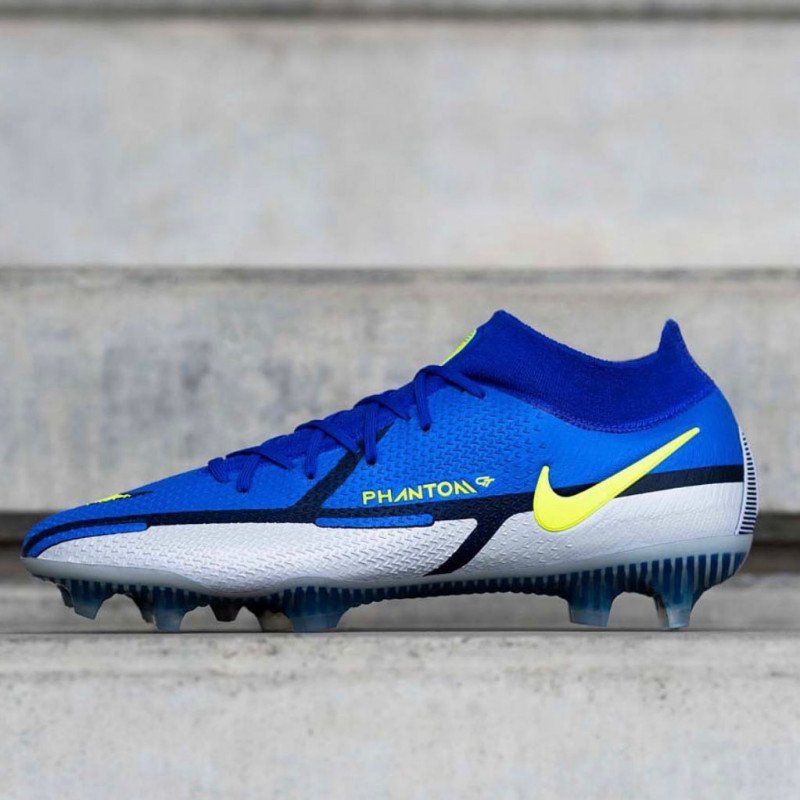 بوت فانتوم بشراب