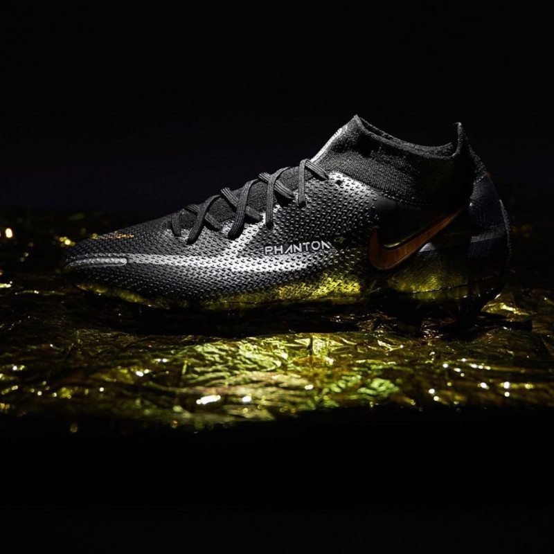 بوت فانتوم بشراب