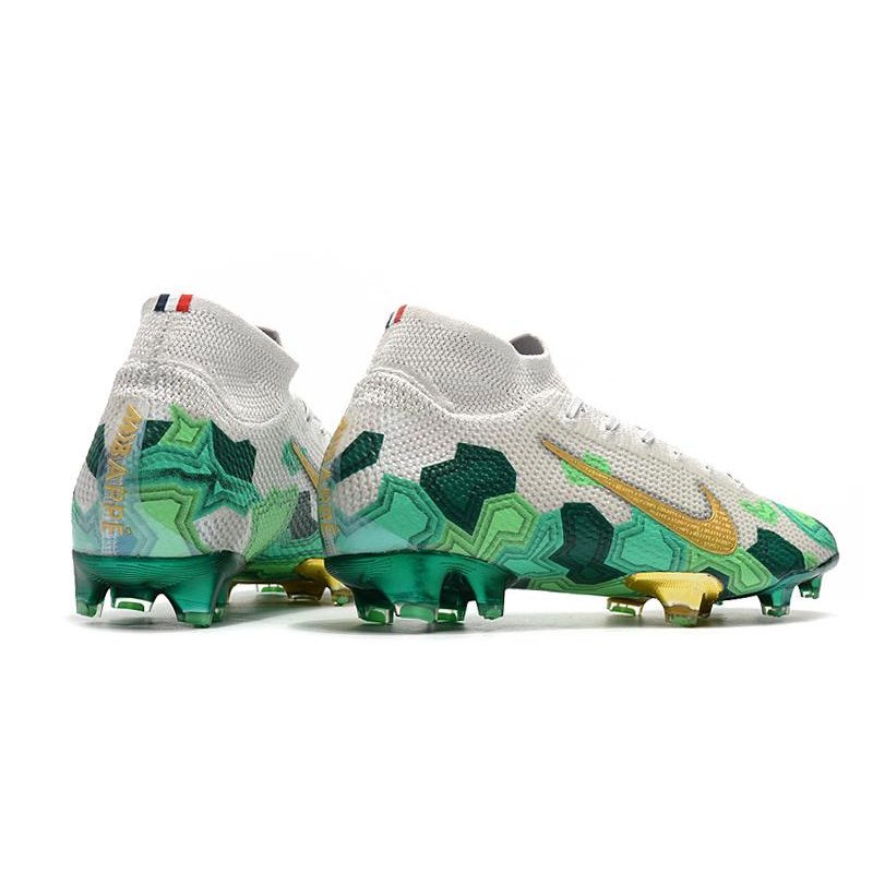 ميريكوريال سوبر فلاي