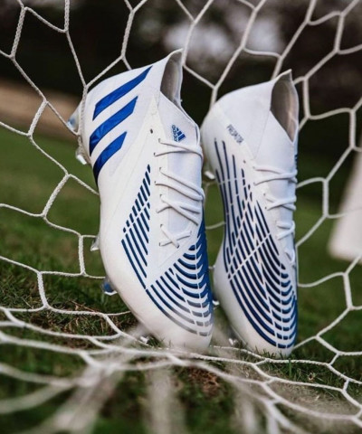 بوت اديداس بريداتور بحبال بوت اديداس بريداتور بحبال