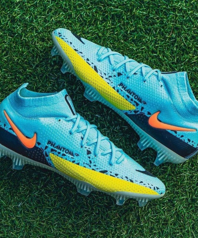 بوت فانتوم بوت فانتوم