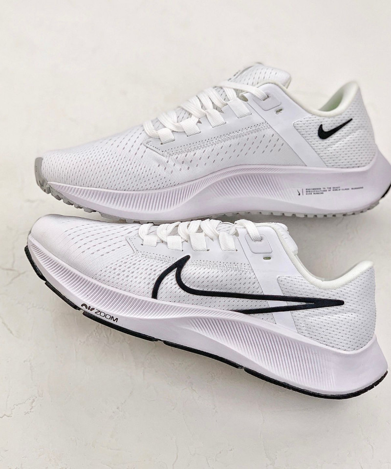 بوت نايك اير زوم