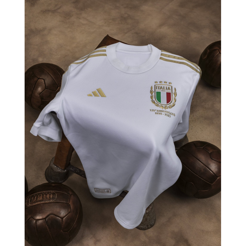 طقم منتخب ايطاليا القديم 23/24