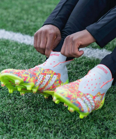 بوت اديداس برداتور بوت اديداس برداتور