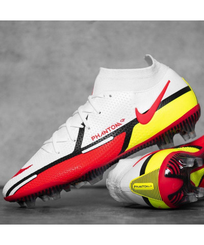 فانتوم بشراب