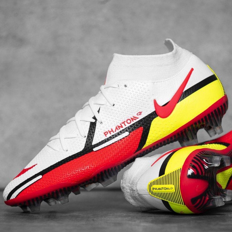 فانتوم بشراب