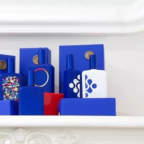 هيستوريس دي بارفيومز ذيز ايز نوت ا بلو بوتل 1.4 او دو بارفيوم 115مل هيستوريس دي بارفيومز ذيز ايز نوت ا بلو بوتل 1.4 او دو بارفيوم 115مل