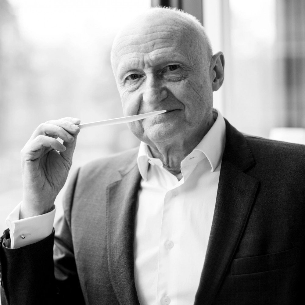 إسينشال بارفيومز فيلفت آيريس أو دو برفيوم 100 مل