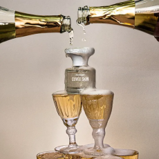 بورن تو ستاند اوت كوفي سكين او انتيميت 30 مل