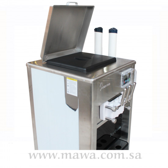 مكينة ايس كريم حجم كبير واحد كمبرسور مكينة ايس كريم حجم كبير واحد كمبرسور