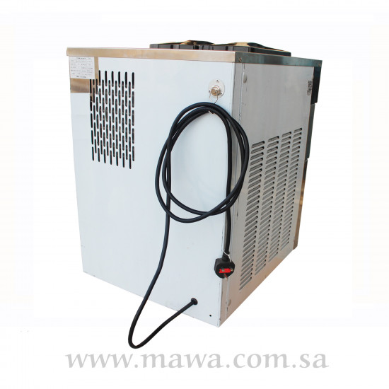 مكينه ايس كريم وسط