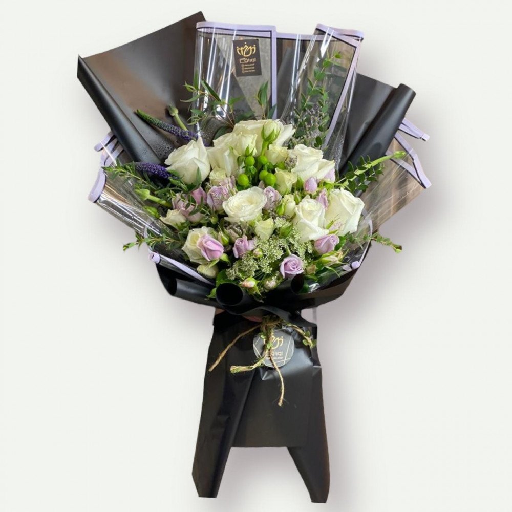 الباقة البيضاء 