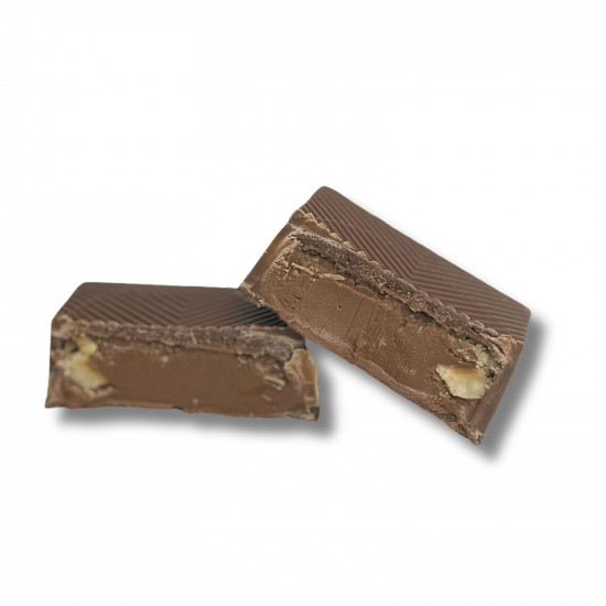 شوكليت نوتيلا بلجيكي بالمذاق الفريد ممزوج بحشوة النوتيلا الذيذة شوكليت نوتيلا بلجيكي بالمذاق الفريد ممزوج بحشوة النوتيلا الذيذة