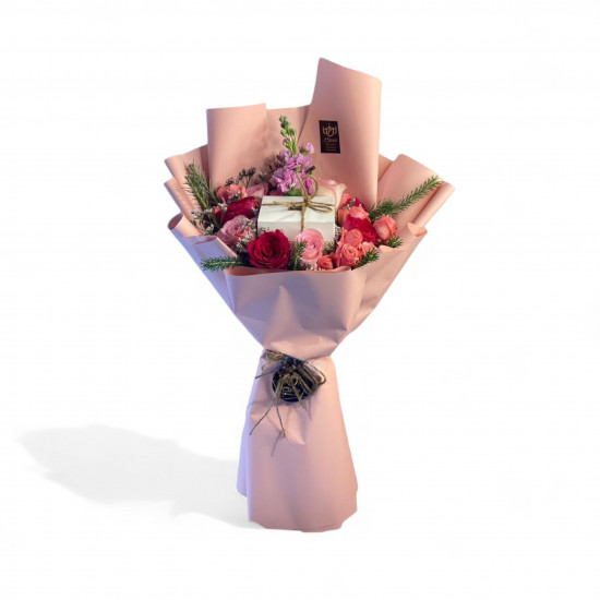 باقة الشوكولاتة الوردية باقة الشوكولاتة الوردية