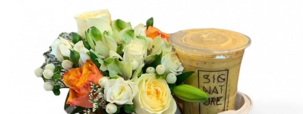 ماذا يحدث عندما تلتقي الورود بالقهوة والعصير ماذا يحدث عندما تلتقي الورود بالقهوة والعصير